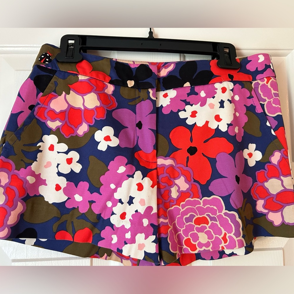 Trina Turk Corbin Greenhouse Floral Print Shorts - Size 4